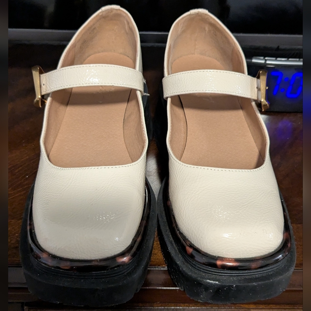Sam Edelman "Nellie"